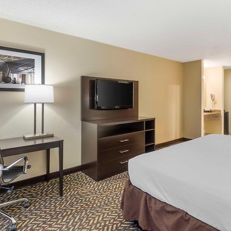Best Western St. Louis Inn Arnold Extérieur photo